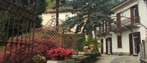 Overnatningsstedets område