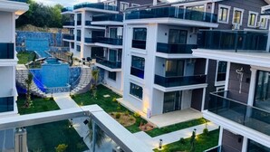 Unclassified image, 2 of 50, button - Flower City Suits (Yalova)