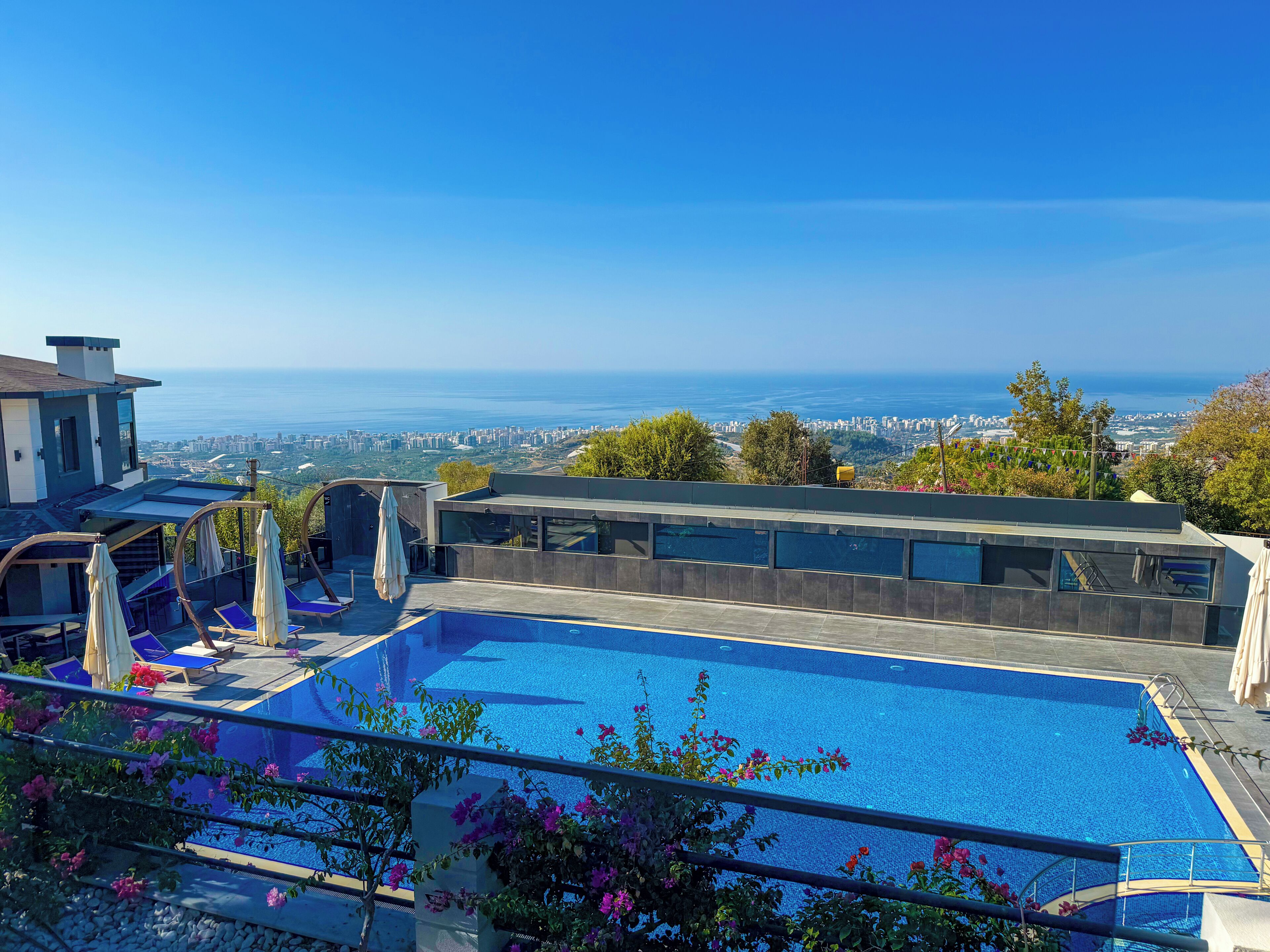 Deluxe Villa, Sea View | Living area | Flat-screen TV