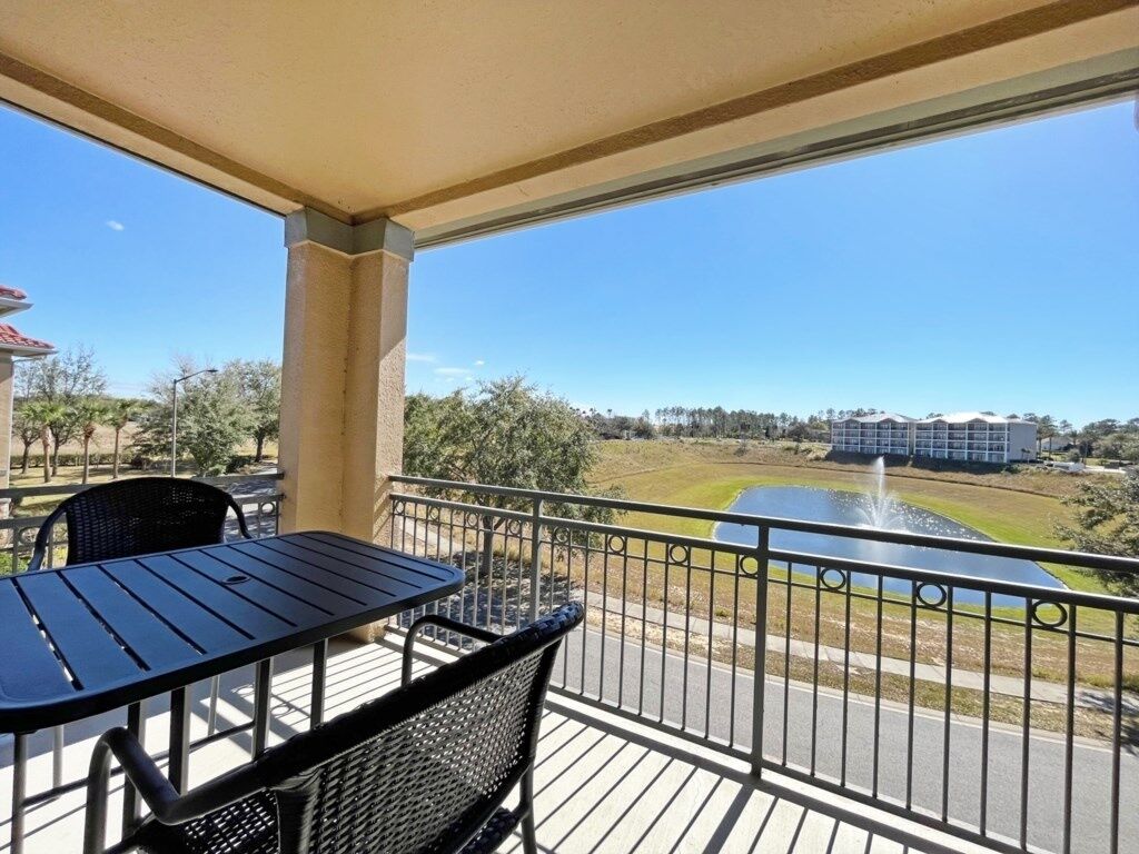 Condo, 3 Bedrooms | Property grounds