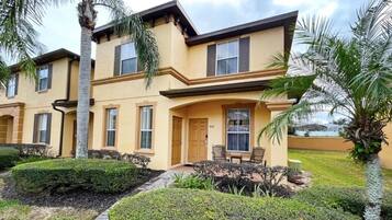 Townhome, 4 Bedrooms | Exterior