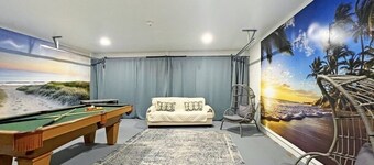 Family Dream 5 Bedroom Home by RedAwning