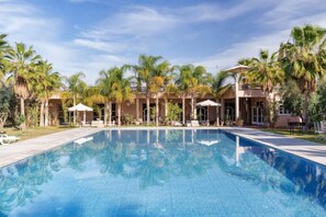 Piscina a l'aire lliure 