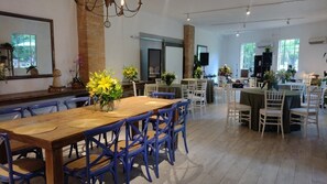 Dining - Espaço Para Pequenos Eventos - Granja Viana (Cotia)