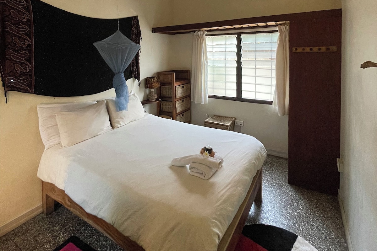 Double Room, Shared Bathroom