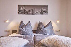 Apartment, 2 Bedrooms (incl. Cleaning Fee) | Free cribs/infant beds, free WiFi, bed sheets - Miller Appartements (Sankt Veit im Pongau)