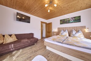 Apartment, 2 Bedrooms (incl. Cleaning Fee) | Free cribs/infant beds, free WiFi, bed sheets - Miller Appartements (Sankt Veit im Pongau)