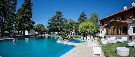Seasonal outdoor pool