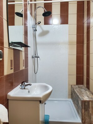 Family Room, Park View (5) | Bathroom | Towels - Ok Relax (gmina Maszewo)