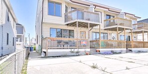 Exterior - Beach House 150ft to the beach, Peloton, 10 mins to AC, (Brigantine)