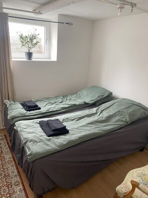 Economy Double Room | Individually decorated, individually furnished, desk, laptop workspace - Herregårdshuset AS (Ullensaker)