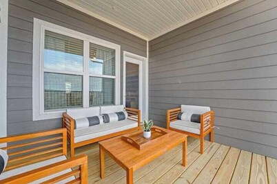 Ozark Mountain Roost