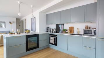 Departamento, 2 habitaciones, Terraza, vista a la ciudad | 3 habitaciones