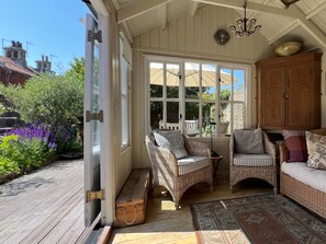 Cottage | Interior - Beta Cottage (Reydon)