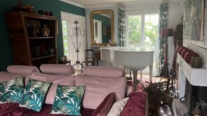 Living area - Villa Terrasse Plein sud Versailles (Le Chesnay-Rocquencourt)