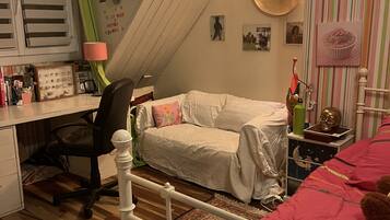 4 chambres, fer et planche Ă repasser, Wi-Fi, draps fournis