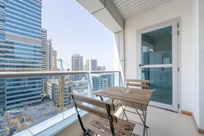 Design-Apartment, Balkon, Stadtblick | Balkon