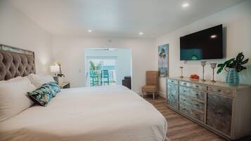 Family Room, Balcony, Ocean View, Room 8, Bahama Mama Room | Individually decorated, individually furnished, blackout drapes