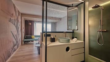 Comfort Room | Bathroom
