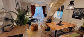 Home Antonin & Maye : 6 voyageurs - 3 chambres - 2 salles d'eau - Terrasse