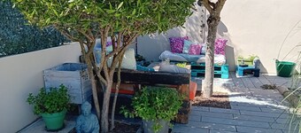 Loue Villa 3 Chambres 95 m2 et Jardin 350 m2 à 300 m de la Plage du Grau-du-roi