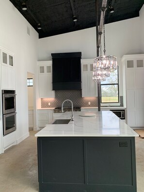 Fridge - Kyle Field is easily accessible! Modern home with pool/hot tub & amazing views! (Somerville)