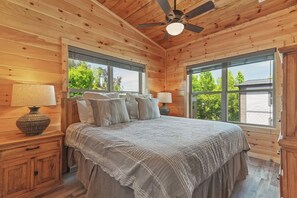 4 chambres, bureau, Wi-Fi gratuit, draps fournis