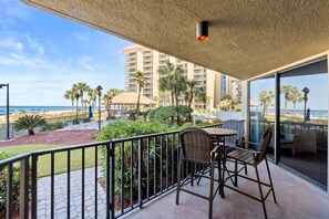 Condo, 2 Bedrooms, Ocean View (107B) | Balcony
