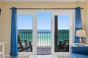 Appart'hôtel, 2 chambres, vue océan (901A) | Vue depuis le balcon