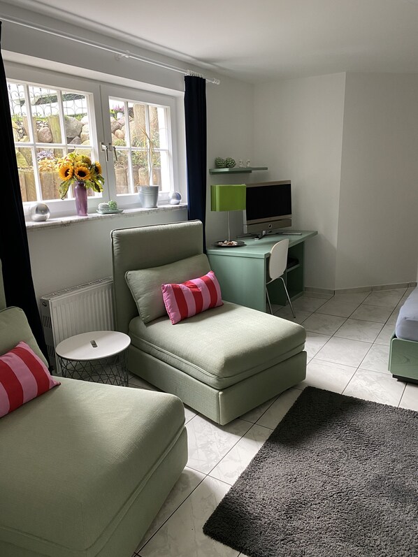 1 camera, Wi-Fi, lenzuola