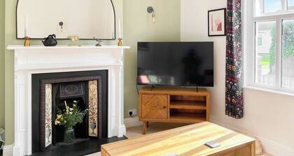 2 bedroom accommodation in Hurworth, near Darlington