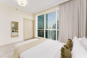 Apartment | 2 bedrooms - Stunning JBR Retreat w Partial Sea Marina Views (Dubai)