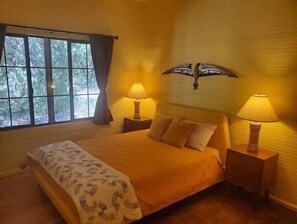 2 chambres, coffre-fort, bureau, accès au Wi-Fi (inclus)