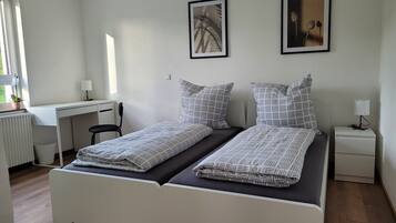 2 Schlafzimmer, Bügeleisen/Bügelbrett, WLAN, Bettwäsche