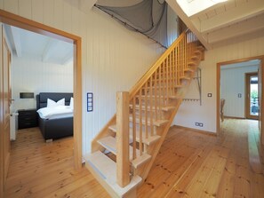 Interior - Ferienhaus Marius mit Drei Schlafzimmern, Einem Großzügigen Wohnzimmer und Zwei Bädern. Zwei Stellplätze und Zugang zur Hauseigenen Sauna Sind Inkl (Ostseebad Binz)