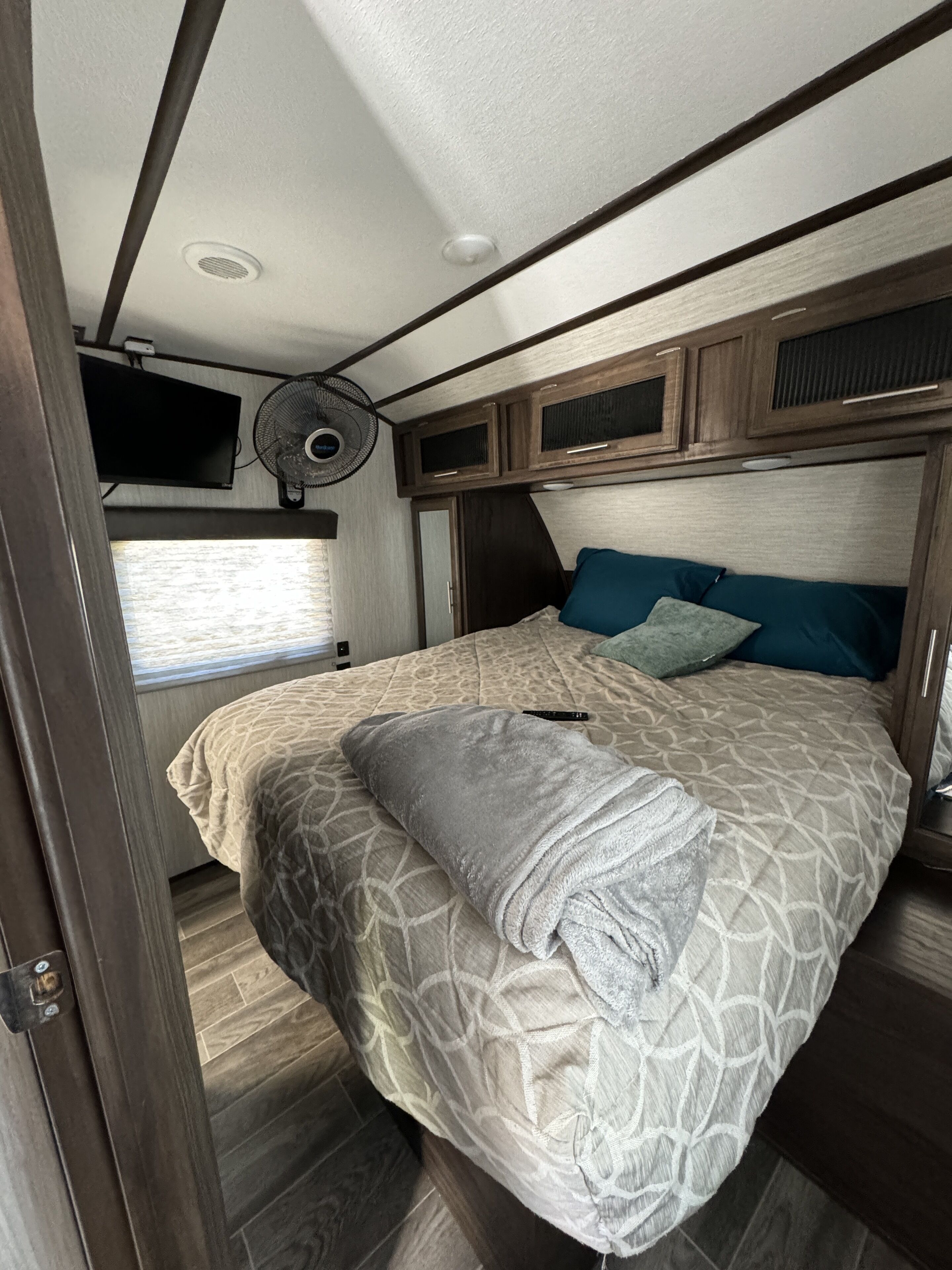 2 habitaciones, wifi gratis y ropa de cama 