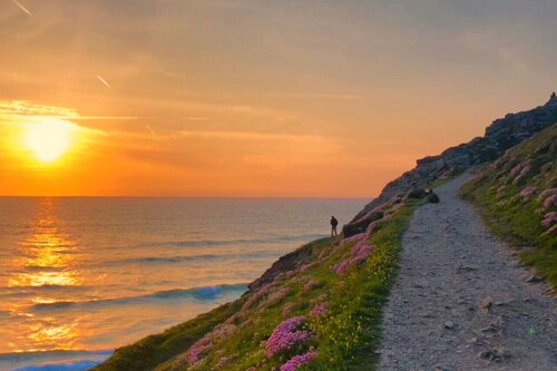 Don't miss a well located gem in St Agnes village