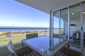 Beach/ocean view - Oceana Suites Lumiere (Punta del Este)