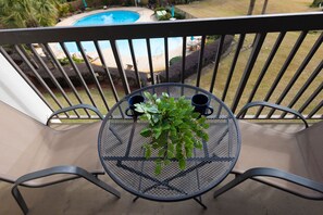 Studio | Property grounds - Beautiful Condo-studio in Fort Walton Beach (Fort Walton Beach)