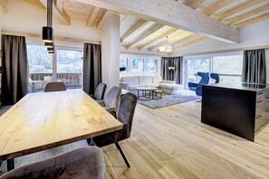 Comfort Apartment (Top 13) | Living area - Das Förstereck (Viehhofen)