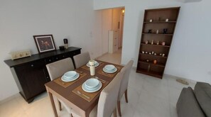 Dining - Modern brand new apartment in Maadi Degla. (Maadi as Sarayat Al Gharbeyah)