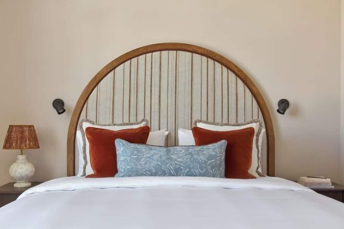 1 bedroom, premium bedding, in-room safe, soundproofing