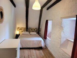 3 Schlafzimmer, Bügeleisen/Bügelbrett, Reisekinderbett, kostenloses WLAN