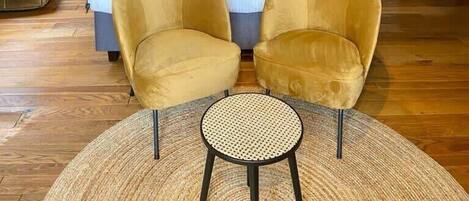 1 chambre, fer et planche à repasser, lit parapluie, Wi-Fi