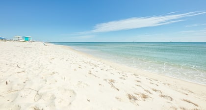 Oyster House B2 - Sleeps 20 - Beachfront w/ Pool