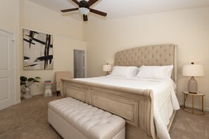 2 bedrooms, in-room safe, desk, iron/ironing board - Luxury Chic Minimalist Townhouse  (Charlotte)