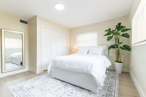 3 多间卧室、WiFi、床单