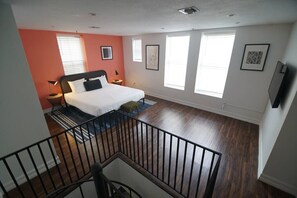1 bedroom, iron/ironing board, travel cot, WiFi - Walk to Everything From The Lofts Suite 309 (West Palm Beach)