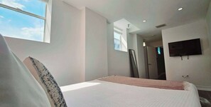 1 soverom, strykejern/-brett, reiseseng for barn og wi-fi