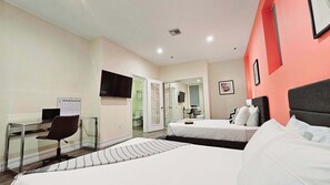 1 soverom, strykejern/-brett, reiseseng for barn og wi-fi